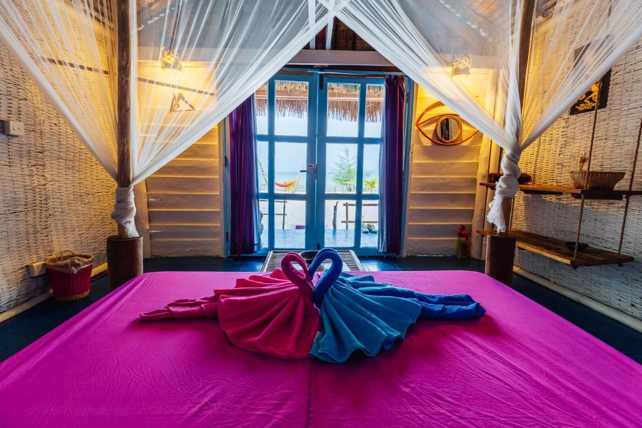 Bamboo Jam Villa Ко Ронг Санлоем Екстериор снимка