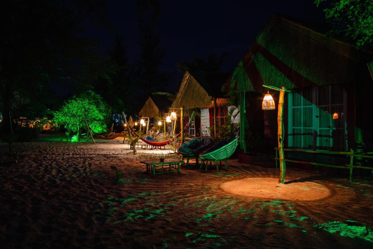 Bamboo Jam Villa Ко Ронг Санлоем Екстериор снимка